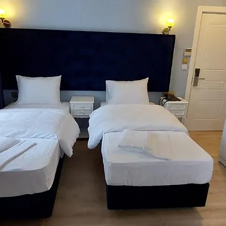 Hotel Boss To Taksim *