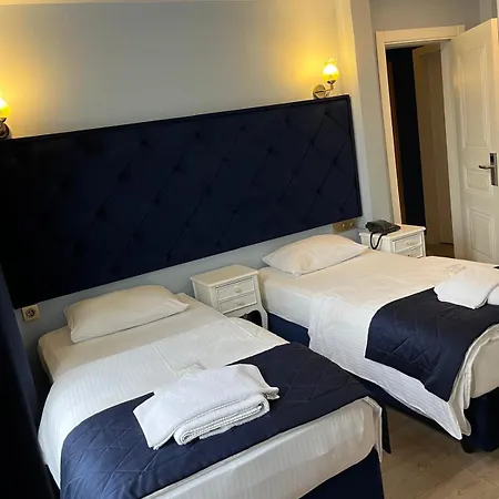 Hotel Boss To Taksim *