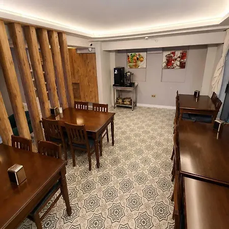 Boss To Taksim Hotel *