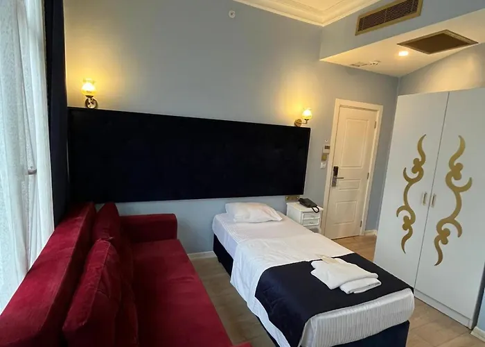 Boss To Taksim Hotel *